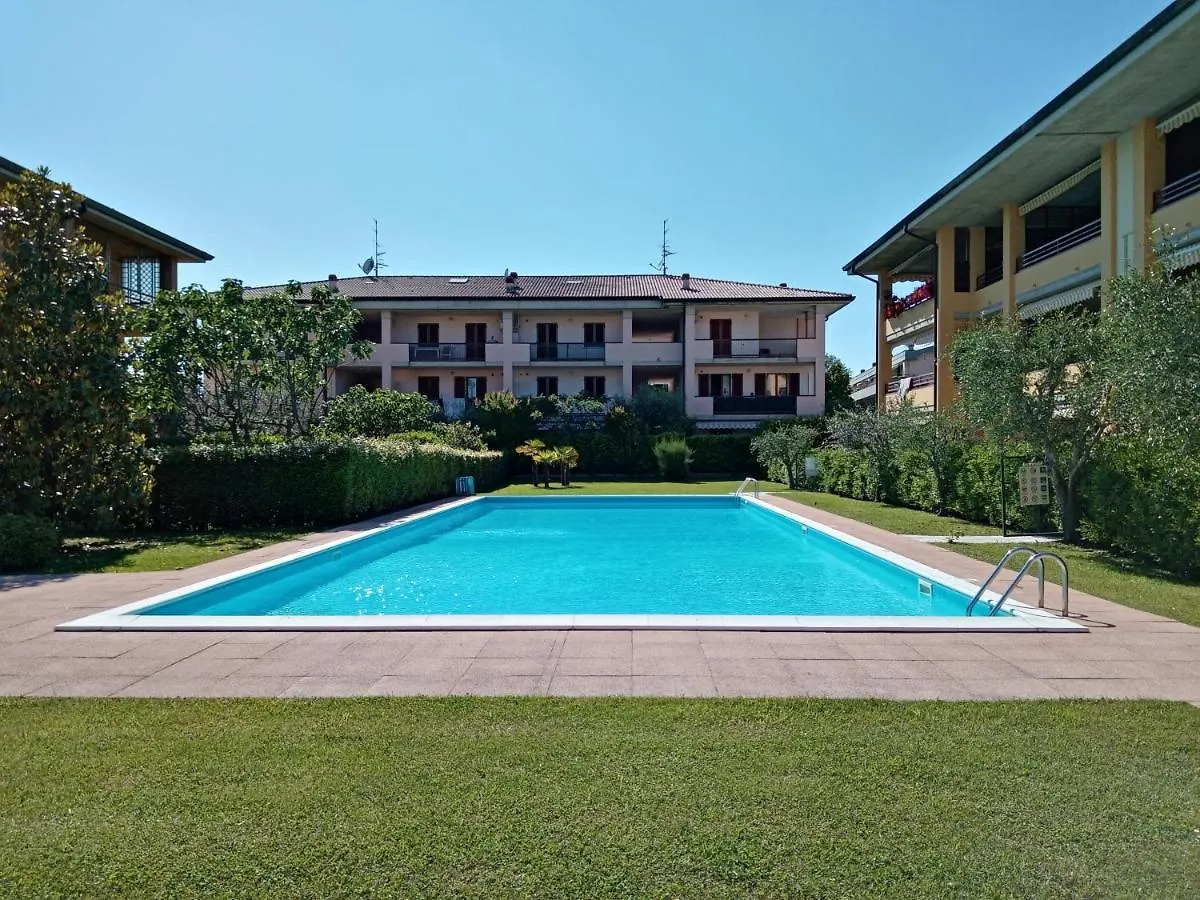 Sunflower Apartment - Trilocale Con Piscina, Terrazza E Wifi Sirmione