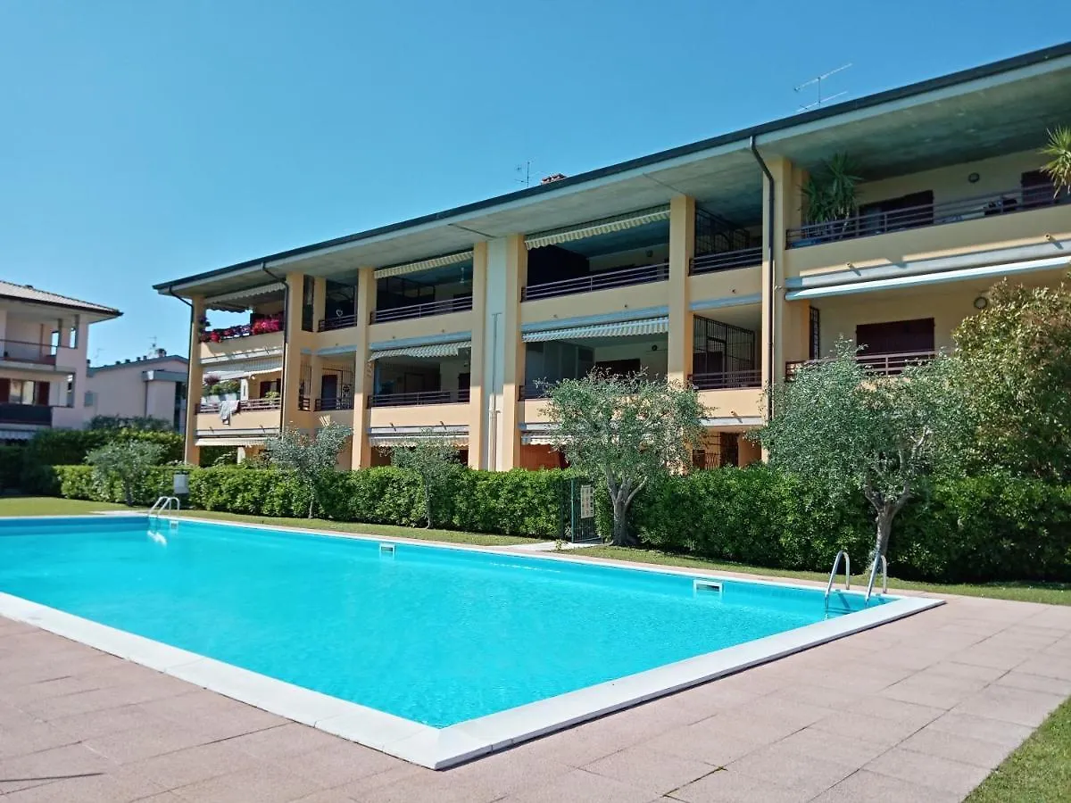Sunflower Apartment - Trilocale Con Piscina, Terrazza E Wifi Sirmione
